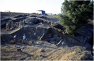 Fig. 2. The excavation of the south corner-tower of the Omride enclosure