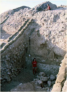 Fig. 27. The façade of the city-wall at the point of the Assyrian attack