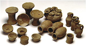 Fig. 3. Votive cultic vessels from the Middle Bronze I cult place